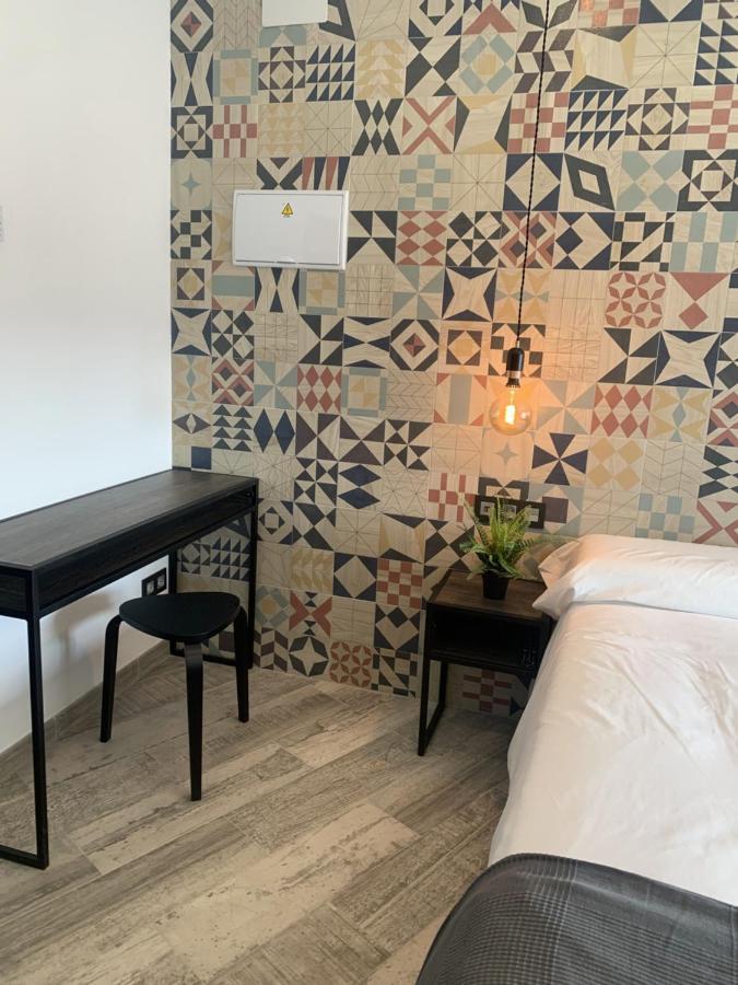 Hotel Riojano Humanes de Madrid Exteriör bild